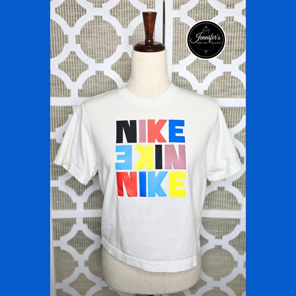 Nike Girls White Loose Fit Colorful Logo Short Sleeve T-Shirt Size M